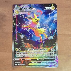 Jolteon VMAX Pokémon Card Jumbo Oversized 2021 Promo Holo SWSH184